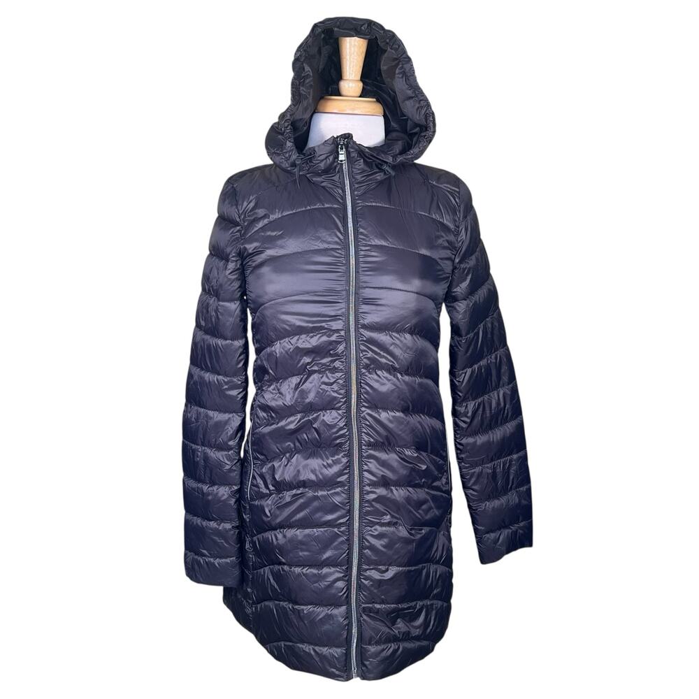 GAP Women’s Black Nylon Packable Puffer Coat Size XS Fits a Small NWOT